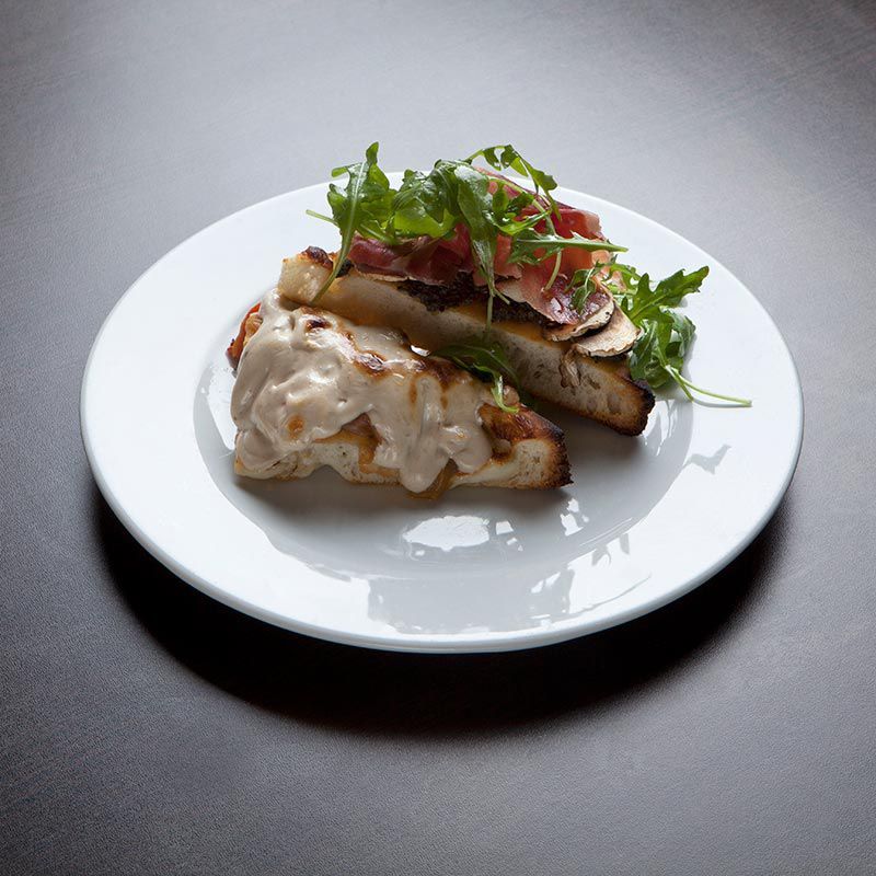 Prosciutto con salsa de queso