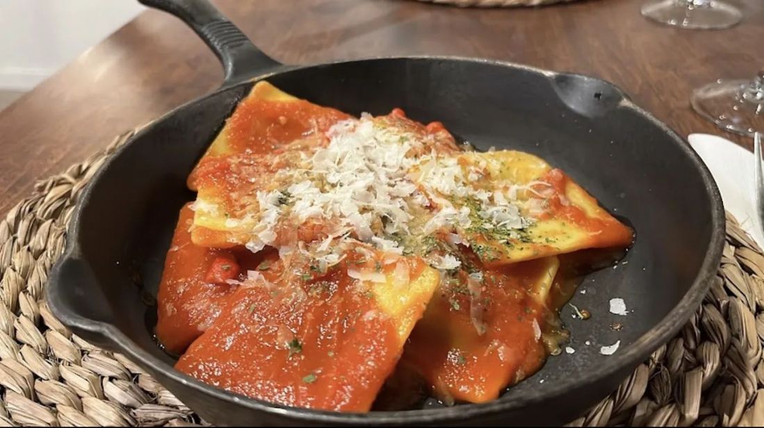 Pasta al horno con tomate y queso